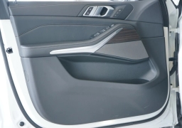 BMW X5 sDrive40i Sports Activity Vehicle 2026