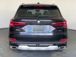 BMW X5 sDrive40i Sports Activity Vehicle 2026