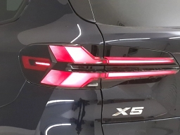 BMW X5 sDrive40i Sports Activity Vehicle 2026