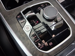 BMW X5 sDrive40i Sports Activity Vehicle 2026