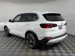 BMW X5 sDrive40i Sports Activity Vehicle 2026