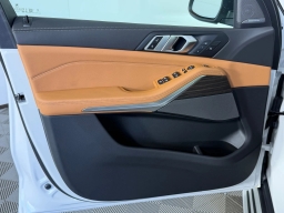 BMW X5 sDrive40i Sports Activity Vehicle 2026