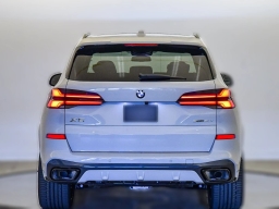 BMW X5 sDrive40i Sports Activity Vehicle 2026