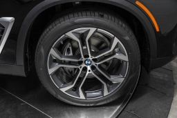 BMW X5 sDrive40i Sports Activity Vehicle 2026