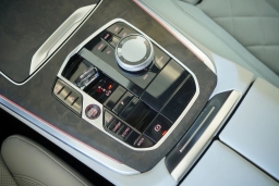 BMW X5 sDrive40i Sports Activity Vehicle 2026