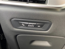 BMW X5 sDrive40i Sports Activity Vehicle 2026