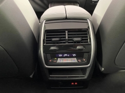 BMW X5 sDrive40i Sports Activity Vehicle 2026