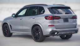 BMW X5 sDrive40i Sports Activity Vehicle 2026