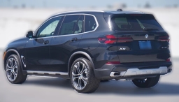 BMW X5 sDrive40i Sports Activity Vehicle 2026
