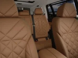 BMW X7 xDrive40i Sports Activity Vehicle 2026