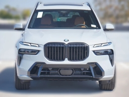 BMW X7 xDrive40i Sports Activity Vehicle 2026
