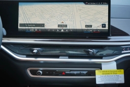 BMW X7 xDrive40i Sports Activity Vehicle 2026