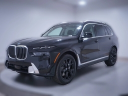 BMW X7 xDrive40i Sports Activity Vehicle 2026