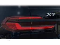 BMW X7 xDrive40i Sports Activity Vehicle 2026