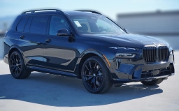 BMW X7 xDrive40i Sports Activity Vehicle 2026