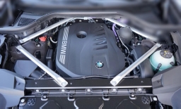 BMW X7 xDrive40i Sports Activity Vehicle 2026