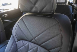 BMW X7 xDrive40i Sports Activity Vehicle 2026