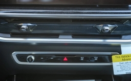 BMW X7 xDrive40i Sports Activity Vehicle 2026