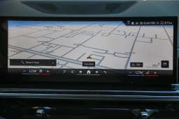 BMW X7 xDrive40i Sports Activity Vehicle 2026