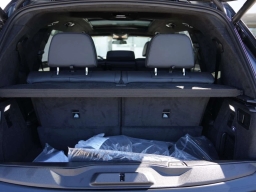 BMW X7 xDrive40i Sports Activity Vehicle 2026