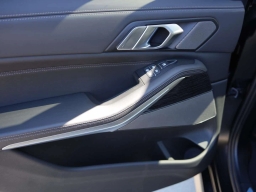 BMW X7 xDrive40i Sports Activity Vehicle 2026