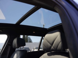 BMW X7 xDrive40i Sports Activity Vehicle 2026