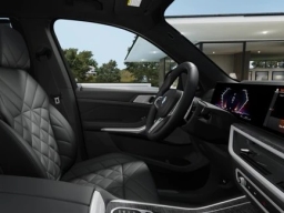 BMW X7 xDrive40i Sports Activity Vehicle 2026