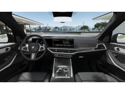 BMW X7 xDrive40i Sports Activity Vehicle 2026