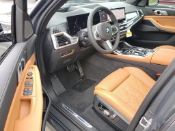 BMW X7 xDrive40i Sports Activity Vehicle 2026