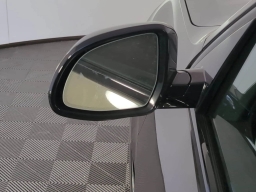 BMW X7 xDrive40i Sports Activity Vehicle 2026