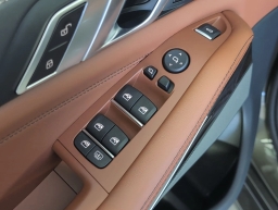 BMW X7 xDrive40i Sports Activity Vehicle 2026