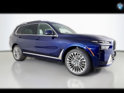 BMW X7 xDrive40i Sports Activity Vehicle 2026