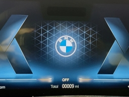 BMW X7 xDrive40i Sports Activity Vehicle 2026