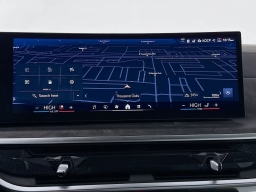 BMW X7 xDrive40i Sports Activity Vehicle 2026