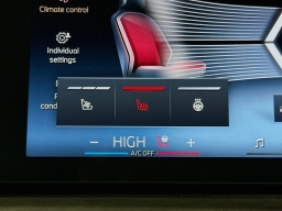 BMW X7 xDrive40i Sports Activity Vehicle 2026