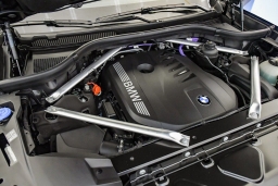 BMW X7 xDrive40i Sports Activity Vehicle 2026