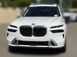 BMW X7 xDrive40i Sports Activity Vehicle 2026