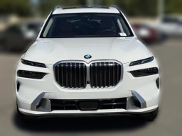BMW X7 xDrive40i Sports Activity Vehicle 2026