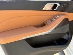 BMW X7 xDrive40i Sports Activity Vehicle 2026