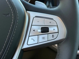 BMW X7 xDrive40i Sports Activity Vehicle 2026