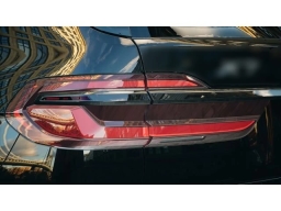 BMW X7 xDrive40i Sports Activity Vehicle 2026