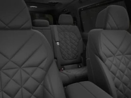 BMW X7 xDrive40i Sports Activity Vehicle 2026