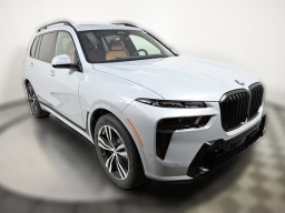 BMW X7 xDrive40i Sports Activity Vehicle 2026