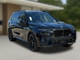 BMW X7 xDrive40i Sports Activity Vehicle 2026