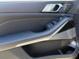 BMW X7 xDrive40i Sports Activity Vehicle 2026