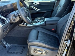 BMW X7 xDrive40i Sports Activity Vehicle 2026