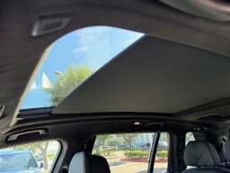 BMW X7 xDrive40i Sports Activity Vehicle 2026