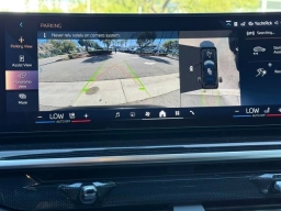 BMW X7 xDrive40i Sports Activity Vehicle 2026