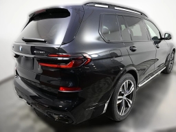 BMW X7 xDrive40i Sports Activity Vehicle 2026