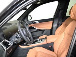 BMW X7 xDrive40i Sports Activity Vehicle 2026